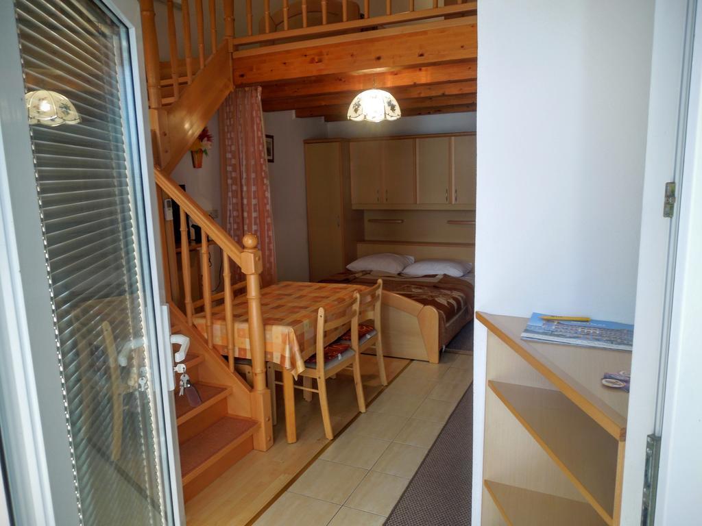 Apartments Dobranic Crikvenica Ngoại thất bức ảnh
